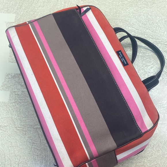 Authentic kate spade luggage stripe Madison EUC - Picture 5 of 10